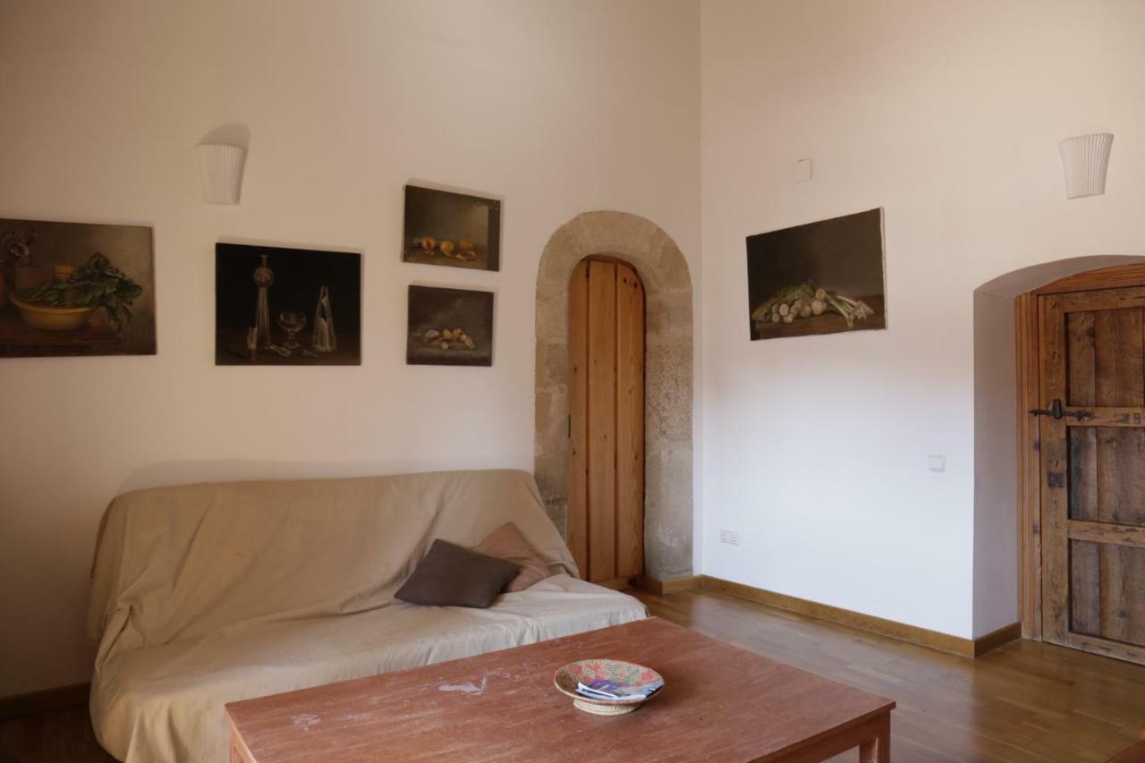 Apartamento en casa del s.XVI Trujillo Exterior foto